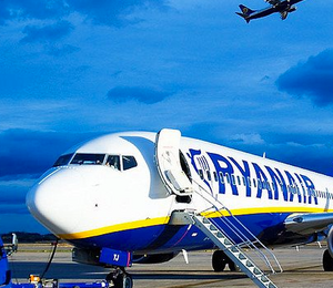 Google et Ryanair plancheraient sur un service de réservation de billets d'avion